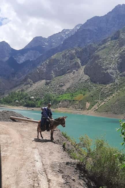 "2-Day Tour to Fann Mountains: Voru Village & Seven Lakes" - Ancient Panjakent and the city bazaar