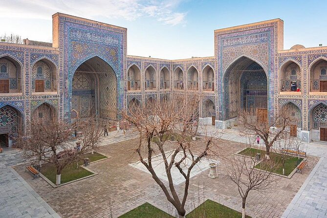 All in One Day Tour of Samarkand from Tashkent - Bibi Khanym Mosque and the old city market