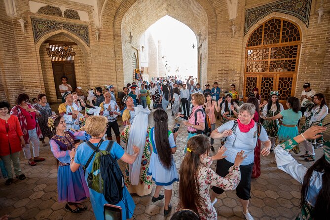 Best of Bukhara: All Day Private Old Town Tour - Bukhara’s synagogue adds a human dimension