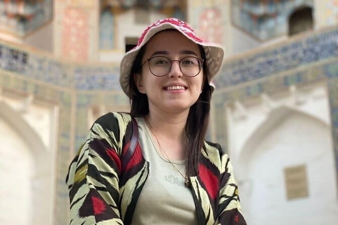 Bukhara: Private Guided Walking Tour with Hotel Pickup - The grand scale of Poi Kalyan