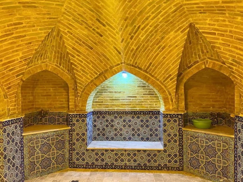 Bukharian Bath in Ancient Hammam with Massage - Finding the hammam behind Shaxriston Hotel