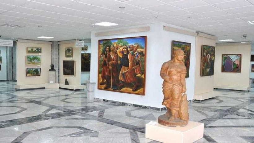Daytrip From Khiva to Savitsky Museum & Mizdakhan & Chilpik - Why the Savitsky Museum deserves the long ride