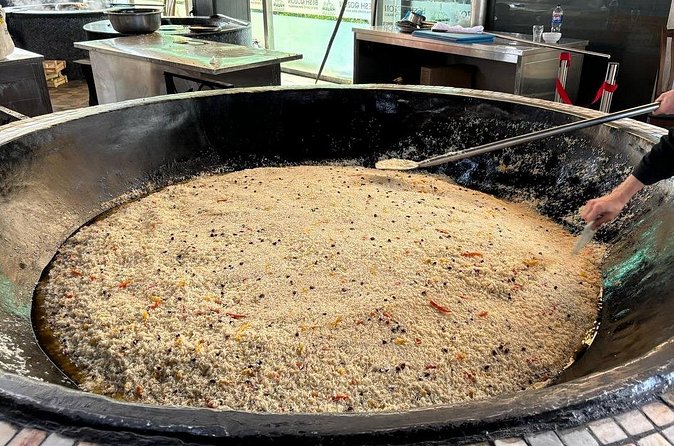Food tour in Tashkent - Reading Tashkent through Chorsu Bazaar