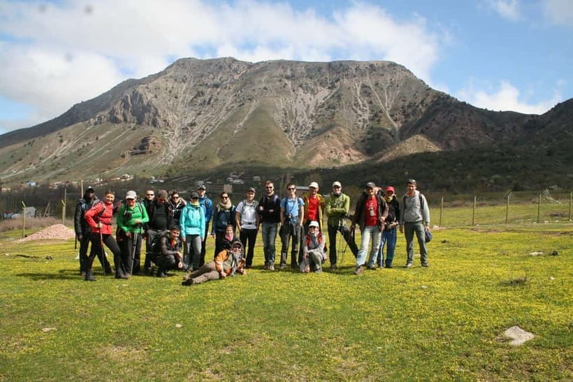 From Tashkent: Chimgan Valley Hiking Day Trip - First views around Chimgan Valley