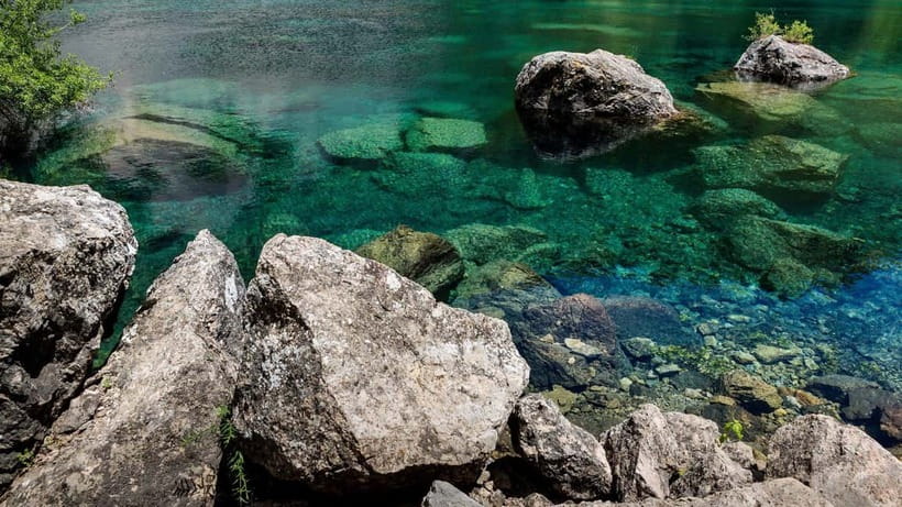Jade Lake Tour from Tashkent - The lower lake and its unusual water source