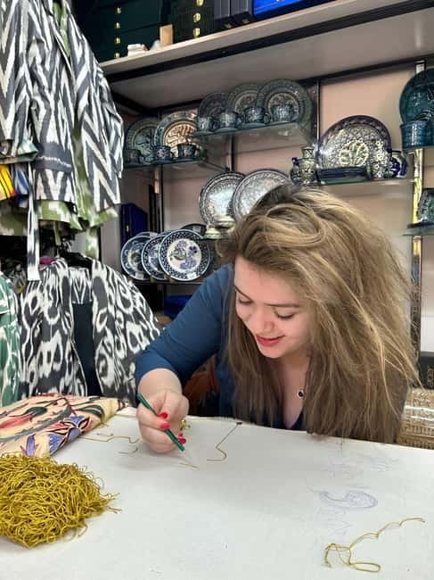 Legends and Crafts: Suzani Masterclass & Cultural Immersion - Beginning at Navruz Park with Silk Road stories