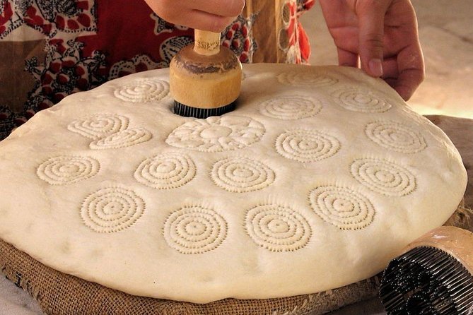 Master Class - Uzbek Bread (Khiva) - What happens during the 45-minute class