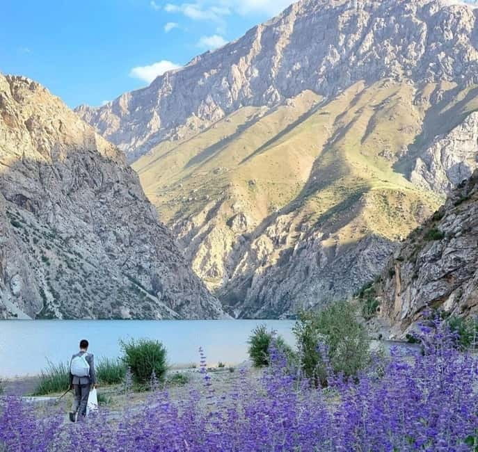 One Day Tour of Seven Lakes in Tajikistan from Samarkand - Why the private 4x4 format matters