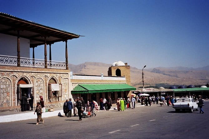 Penjikent Day Trip From Samarkand - The 7:00 am start and the Uzbekistan-Tajikistan border