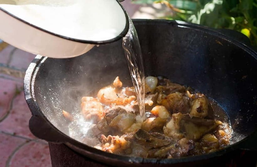 Plov and Samsa Cooking Class in Tashkent - The home setting and host communication
