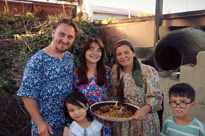 Private Samarkand Cooking Class with Market Tour & Transfers - Start with a neighborhood market near the railway station