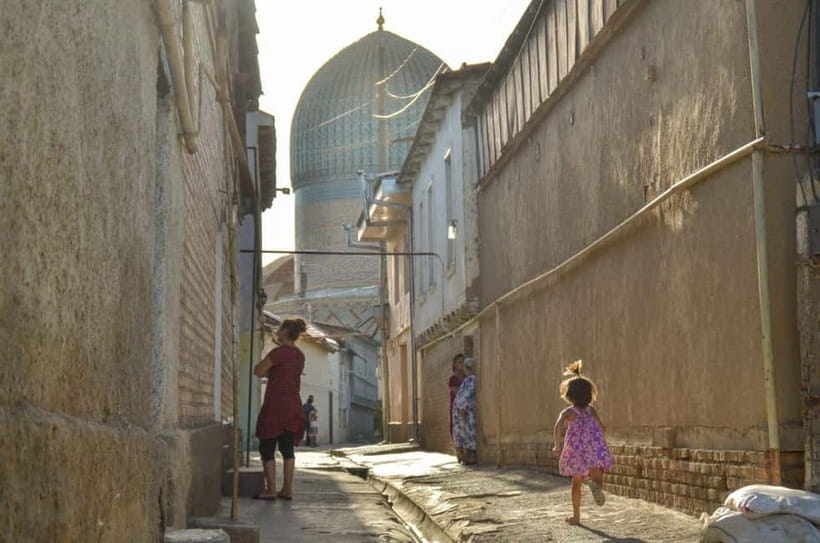 Samarkand City Tour: Ancient Domes & Timeless Stories - Shah-i-Zinda, a corridor of blue tile and devotion