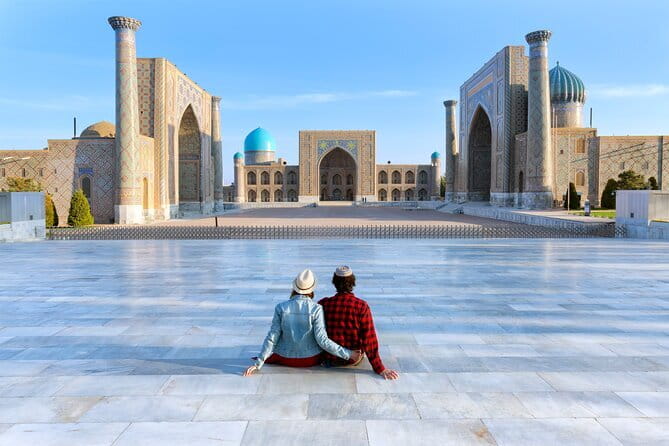 Samarkand City Tour from Silk Paper Factory to Registan Square - Bibi Khanym Mosque and Timurid ambition