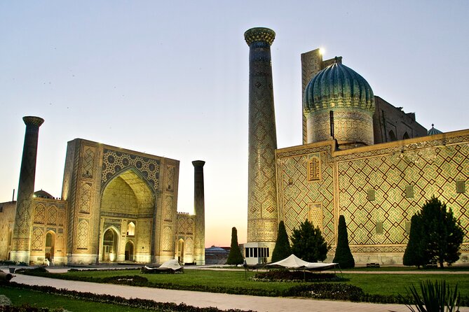 Samarkand City Tour with a Professional Photographer - Shah-i-Zinda: a hillside of blue tile and sacred tombs