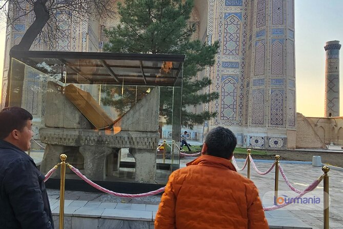 Samarkand Historical City Highlights Guided Walking Tour - Timing, heat, and the reality of 10,000 steps