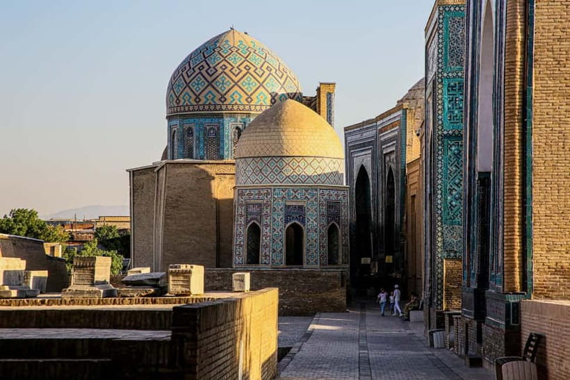 Samarkand: Historical Monuments Guided Walking Tour - Key points at a glance