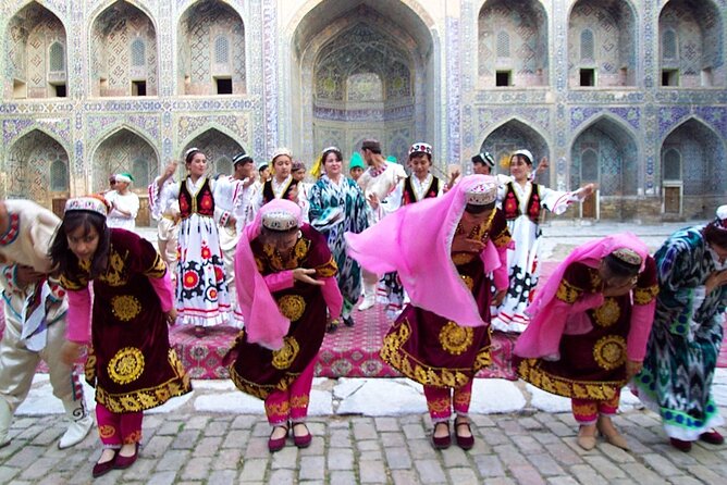 Samarkand One Day Private Tour from Tashkent with Bullet Train - What the private format is worth at $190