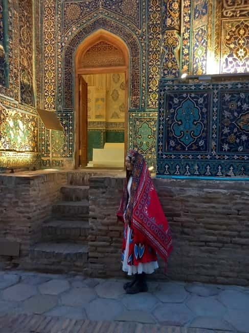 Samarkand One Day Tour: one day walking & group tour - What the guides add to the walk