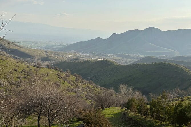 Shakhrisabz Private Day Tour from Samarkand - The road through Takhtakaracha Pass
