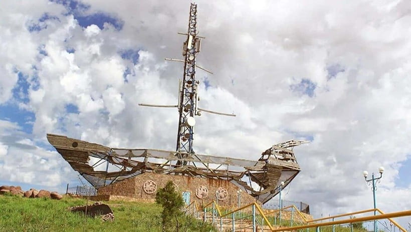 Shymkent Day Tour from Tashkent - Lunch, money, and changing vehicles