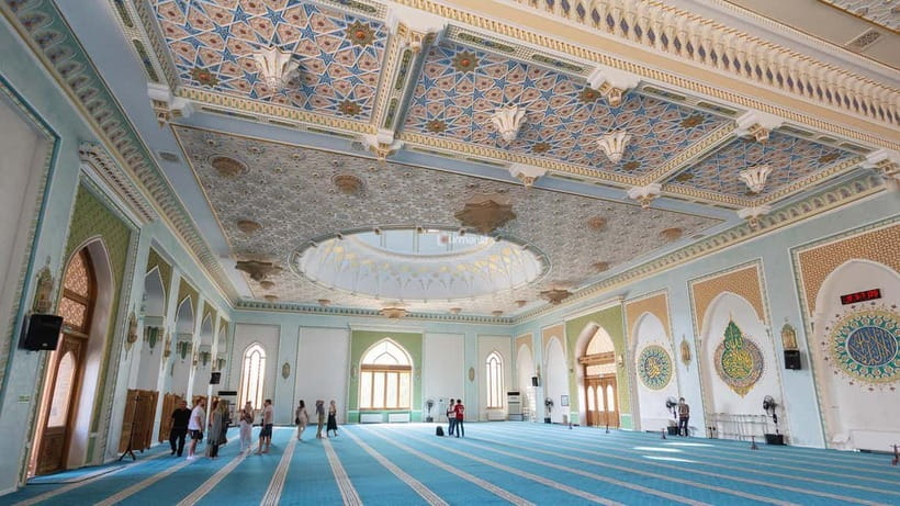 Tashkent: Private Full-Day City Tour on a Premium Car - Amir Temur Museum and Square
