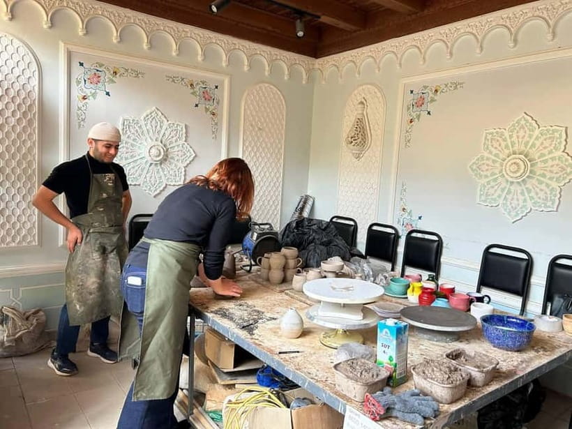 Tashkent: Uzbek Culture, Food, Crafts & Pottery Masterclass - The guides make the day personal