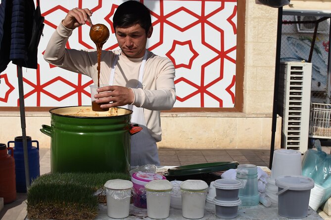 Tashkent Vegan Street Food Tour - Alay Bazaar and the Uzbek-Korean connection