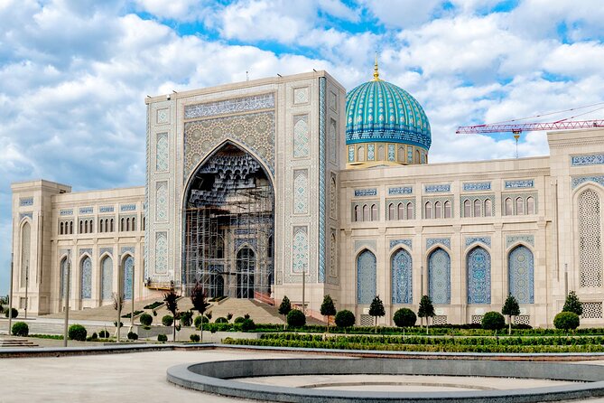 Tashkent Walking & Food Tour: Highlights + Local Flavors - Key things to know before booking