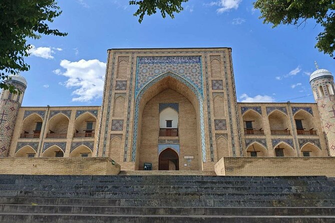 Tashkent Walking & Food Tour: Highlights + Local Flavors - Tashkent Metro: art, history, and a small extra cost