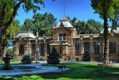 Tashkent Walking Tour