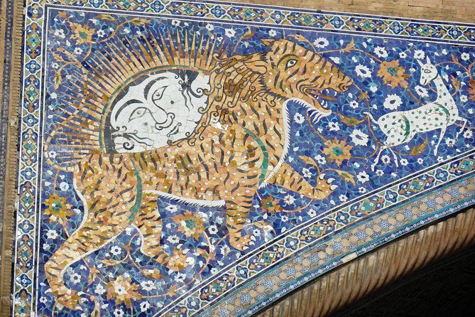 The Golden City of Samarkand: A Self-Guided Audio Tour - Sher Dor Madrassa and the detail photographers seek