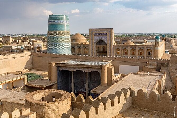 Uzbekistan 6 Days Private Tour Khiva-Bukhara-Samarkand by Train - Day 3: Bukhara’s pools, fortress, and trading domes
